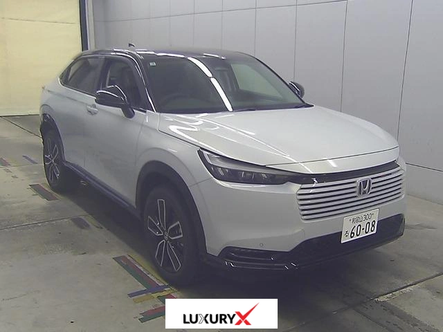 2025 Honda Vezel Z Play Dual Tone Pearl White Front View