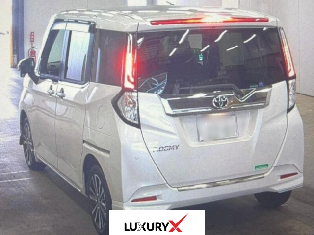 Toyota Roomy GT 2025 white exterior showcasing 15-inch alloy wheels and aero bumper