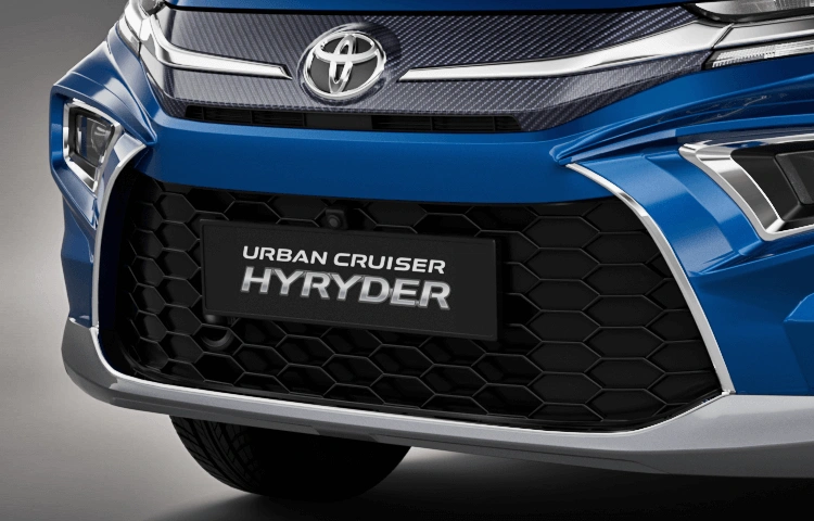 Toyota Urban Cruiser Hyryder Hybrid rear design with windshield blind and alloy wheels